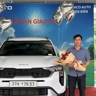 Hoạt động tư vấn và giao xe Mazda tại Điện Biên 1
